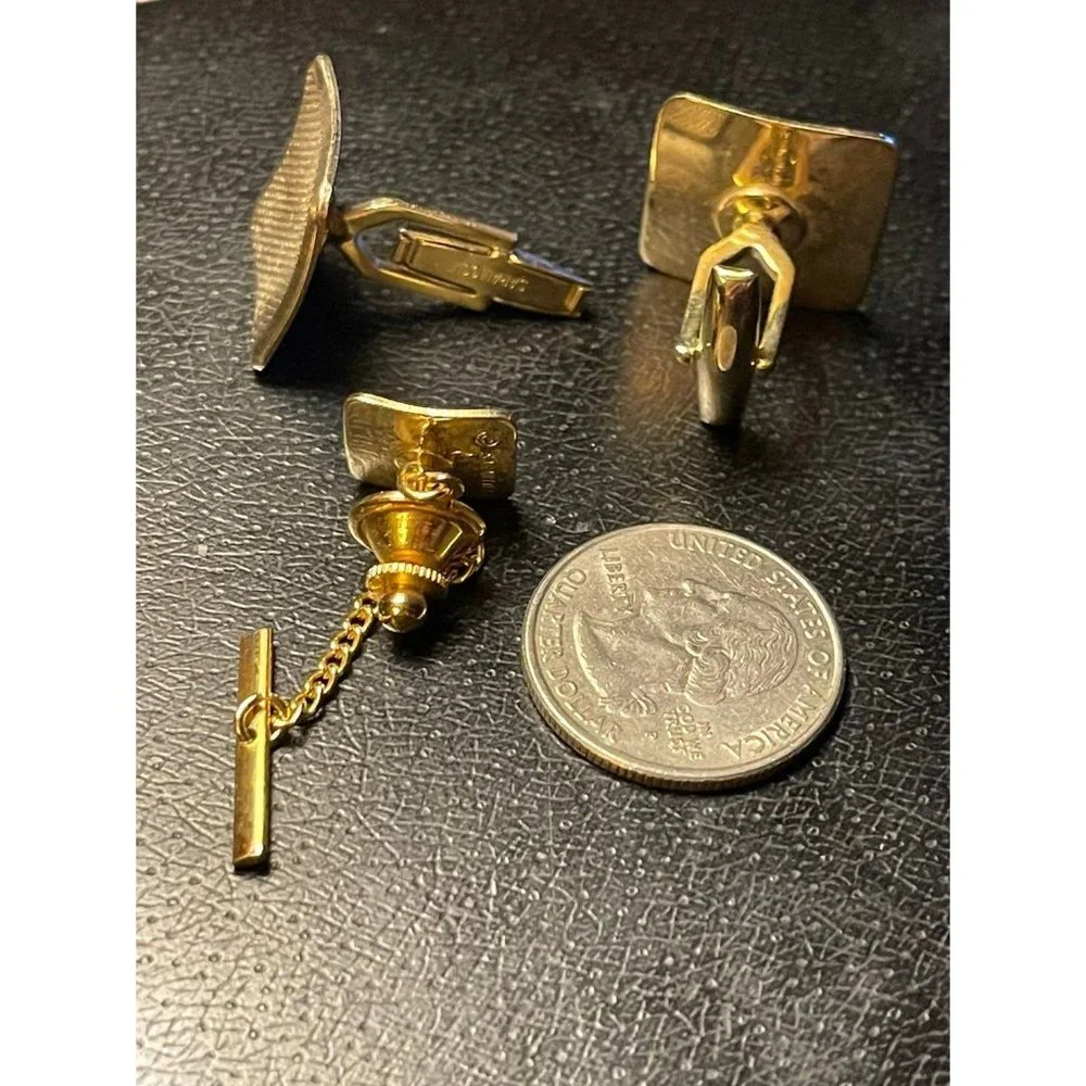Vintage Sarah Coventry Cuff Links Tie Tack Goldtone Textured Squares